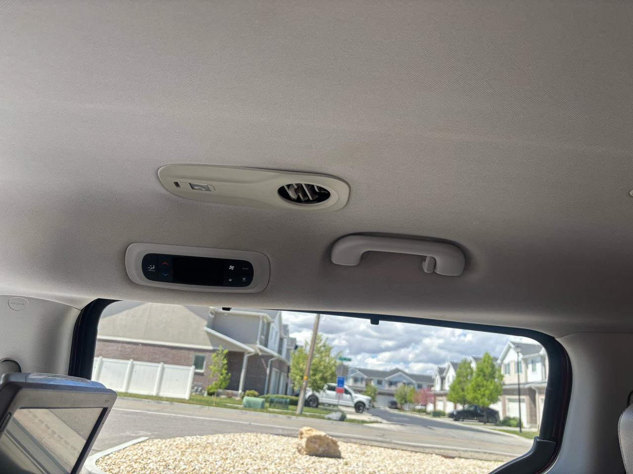 Chrysler Pacifica Touring-L Plus FWD 2017