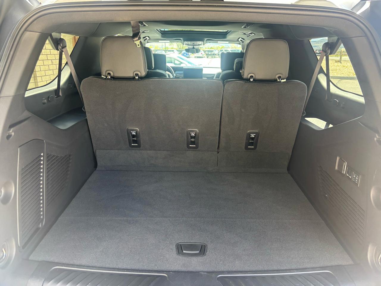 GMC Yukon XL 4WD 4dr Elevation 2025