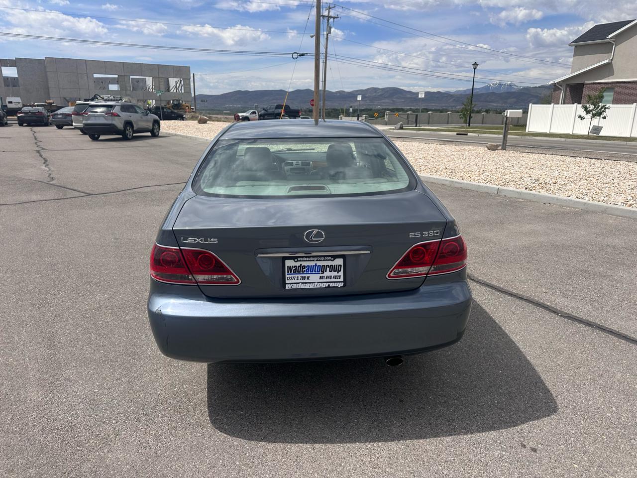 Lexus ES 330 4dr Sdn 2005