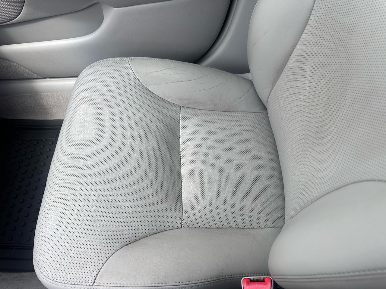 Lexus ES 330 4dr Sdn 2005