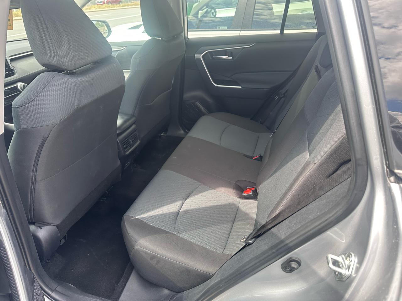 Toyota RAV4 XLE AWD (Natl) 2025