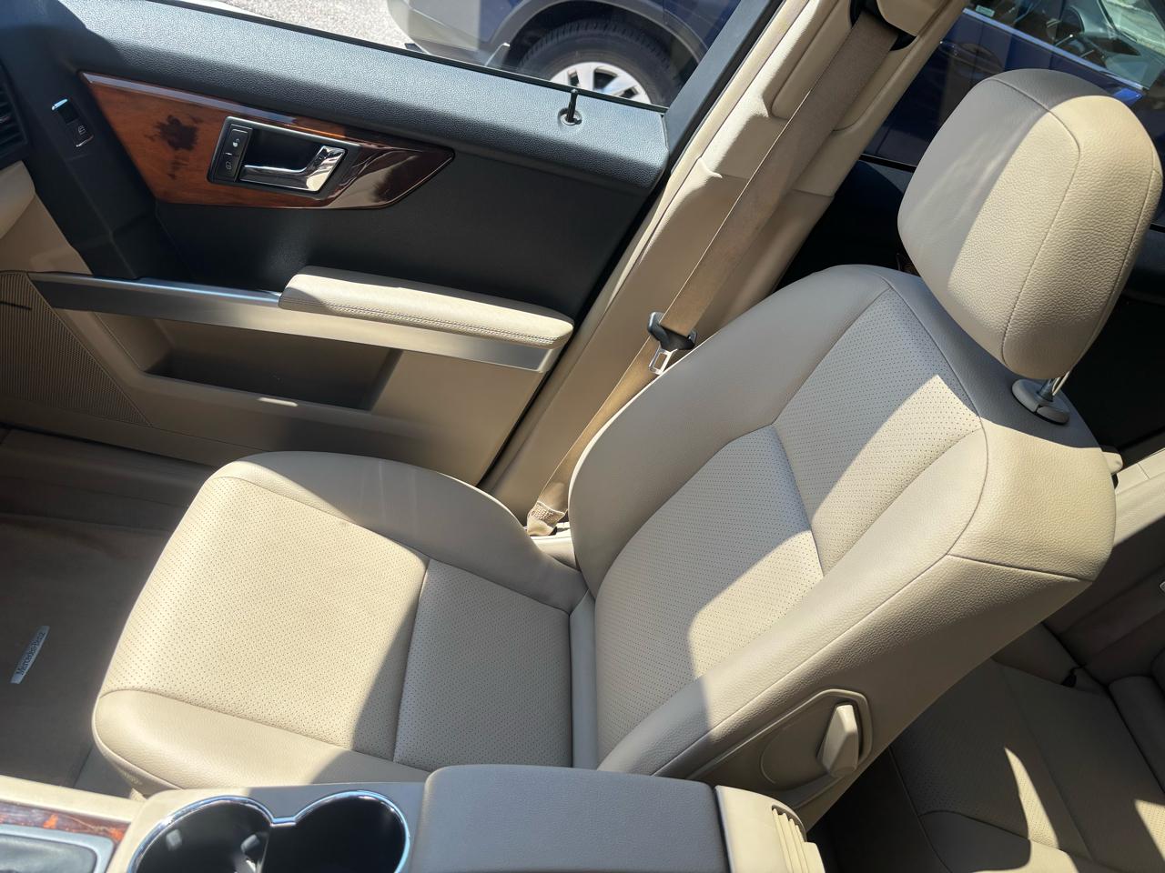 Mercedes-Benz GLK-Class 4MATIC 4dr GLK 350 2010