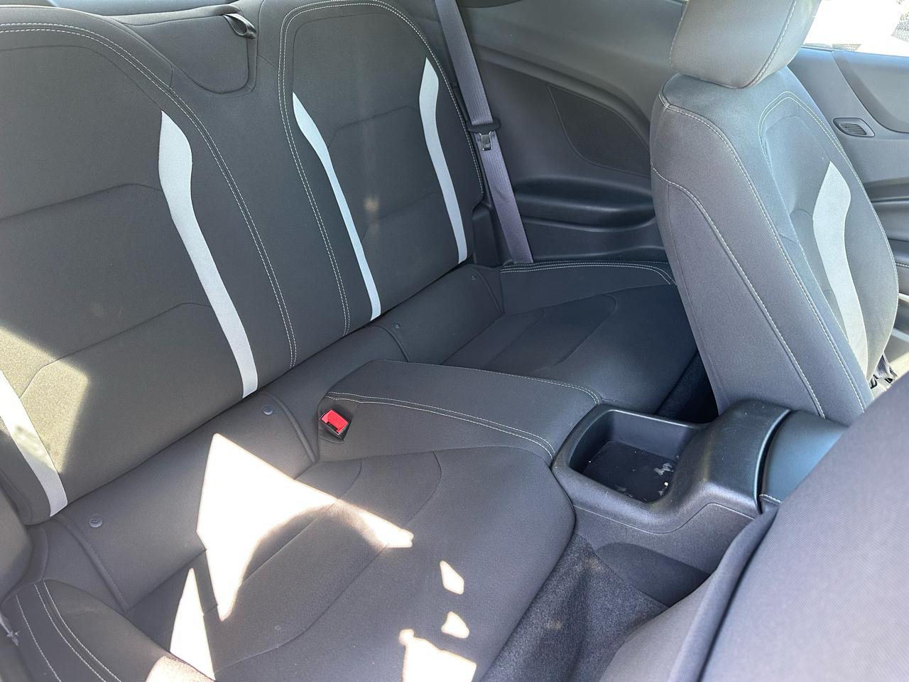 Chevrolet Camaro 2dr Cpe 1LT 2017