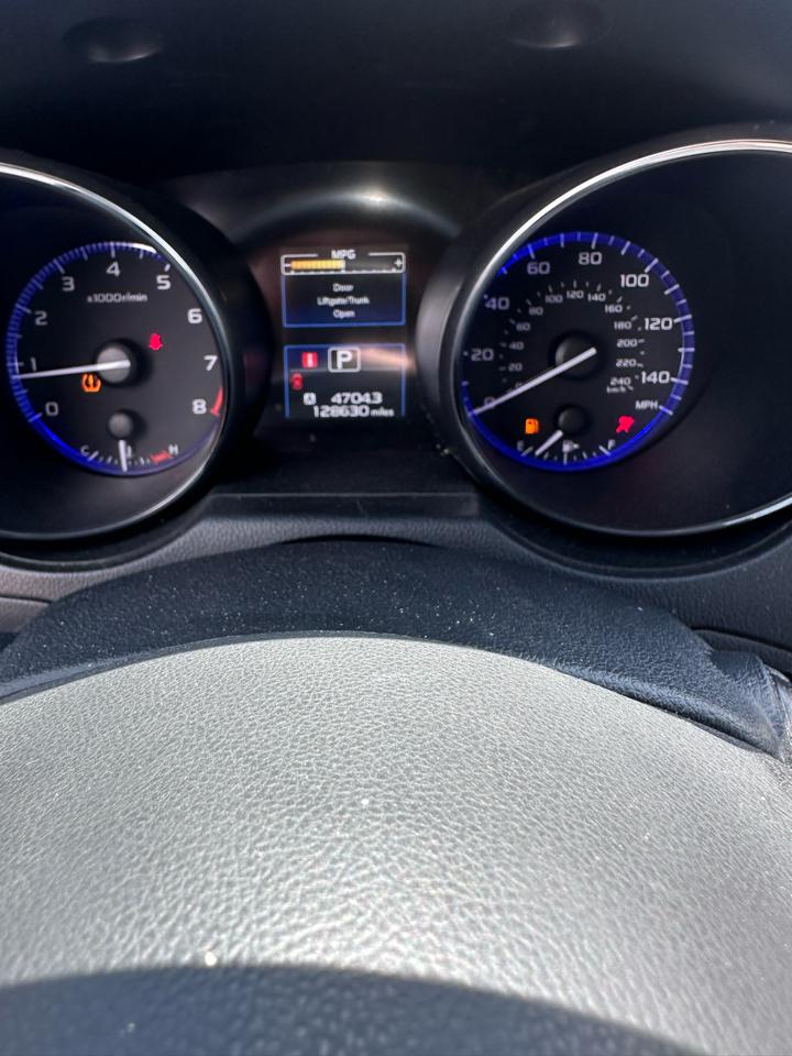 Subaru Outback 4dr Wgn 2.5i Limited 2015