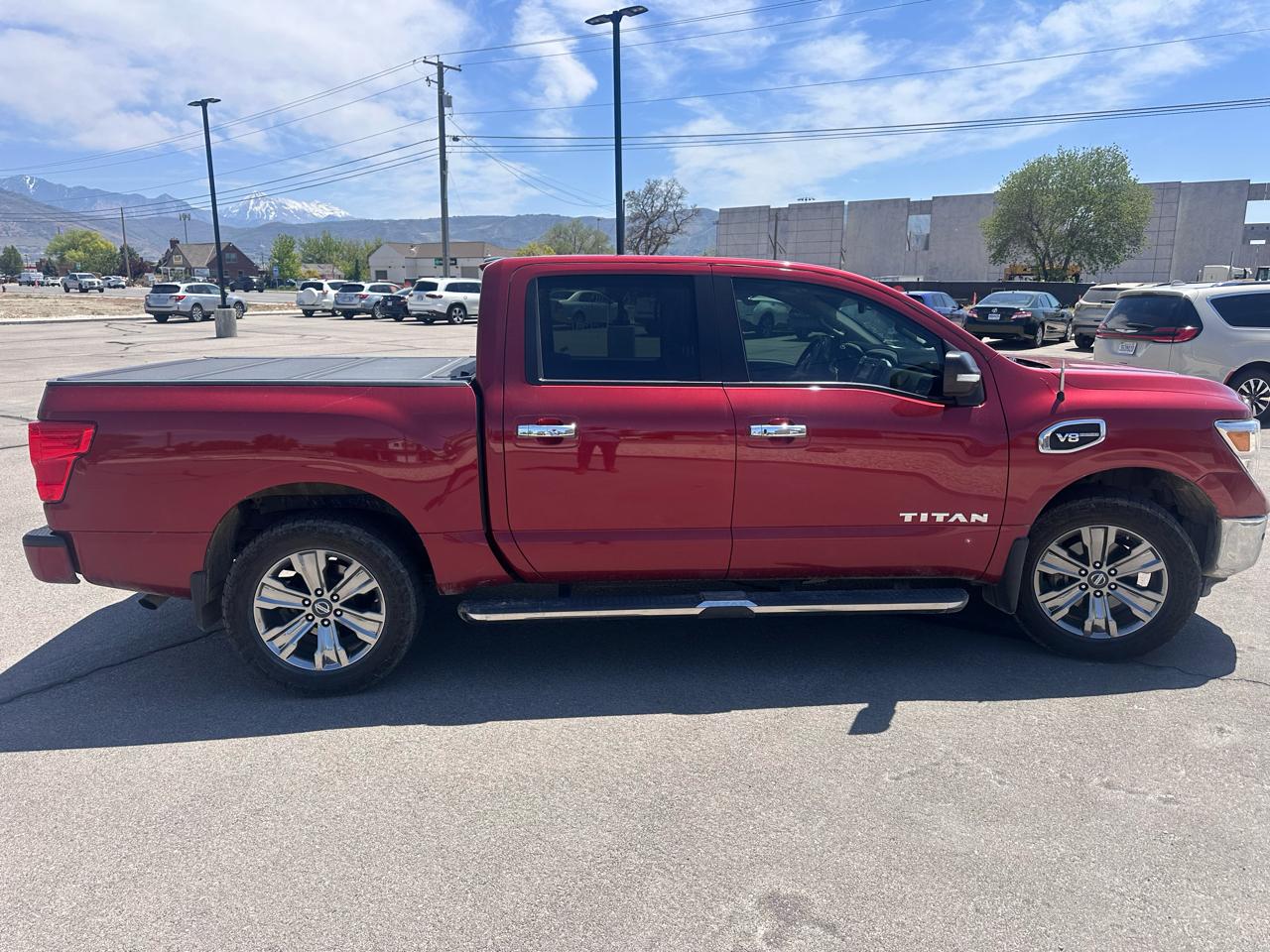 Nissan Titan 4x4 Crew Cab SV 2017