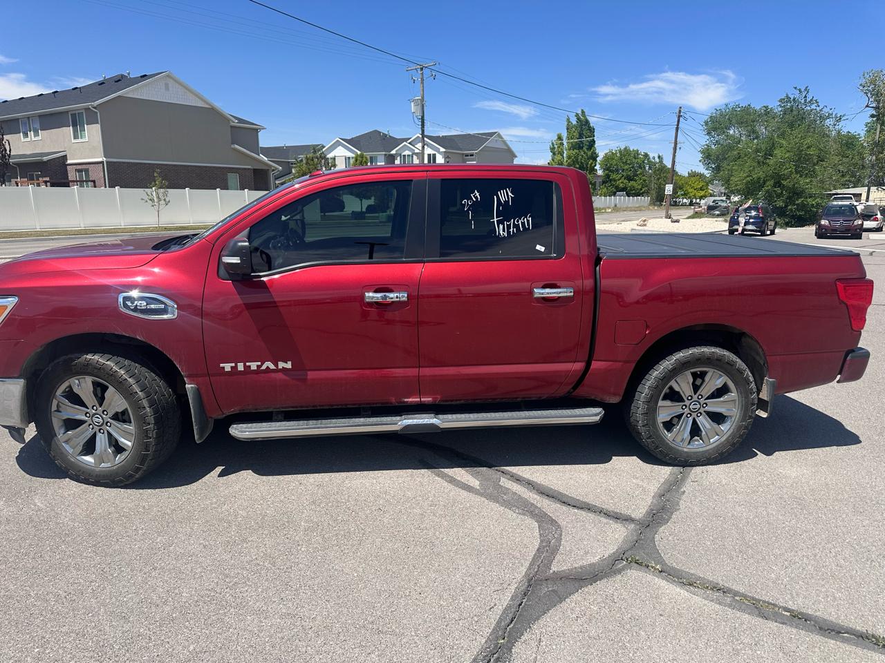 Nissan Titan 4x4 Crew Cab SV 2017