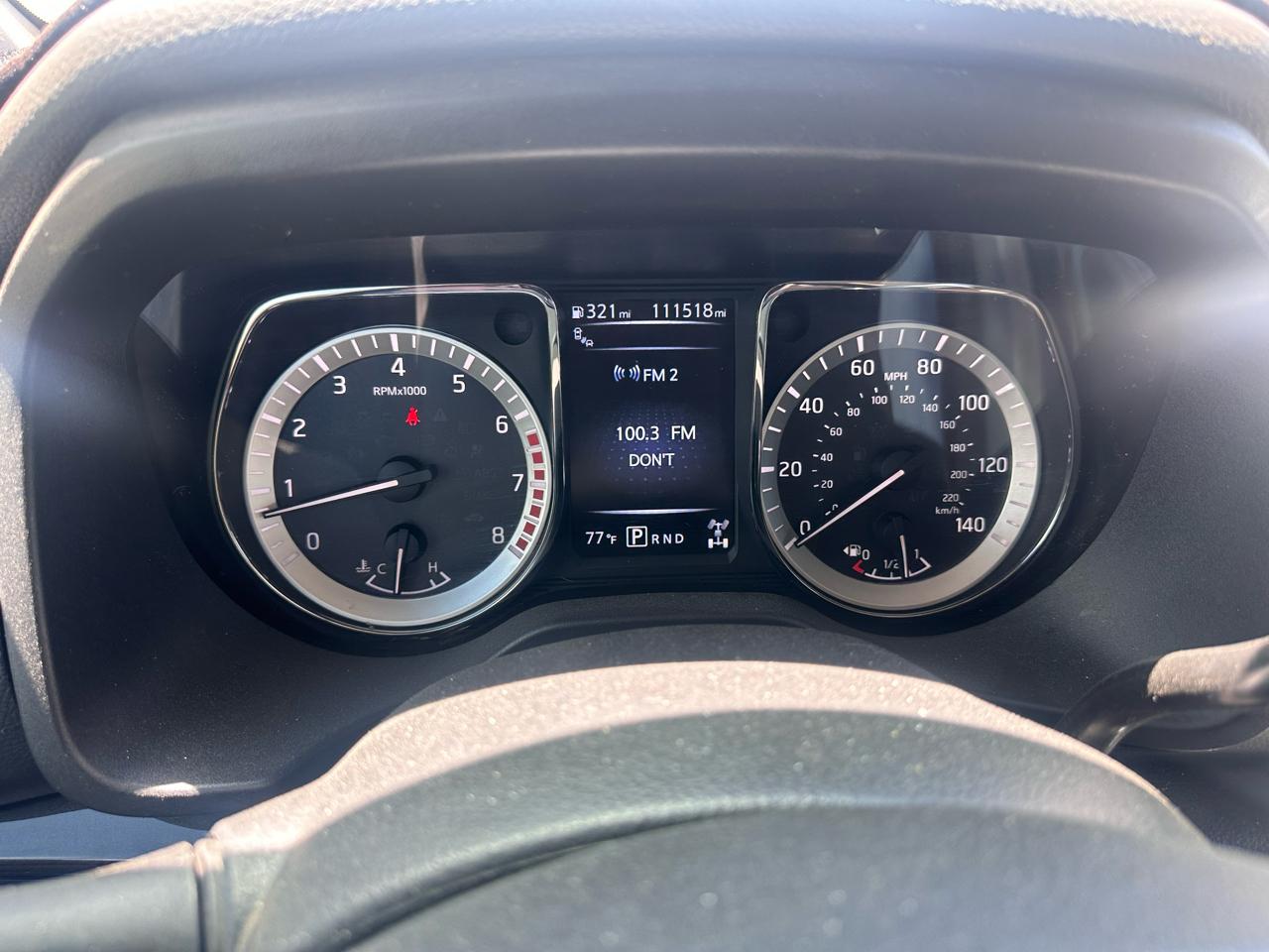 Nissan Titan 4x4 Crew Cab SV 2017