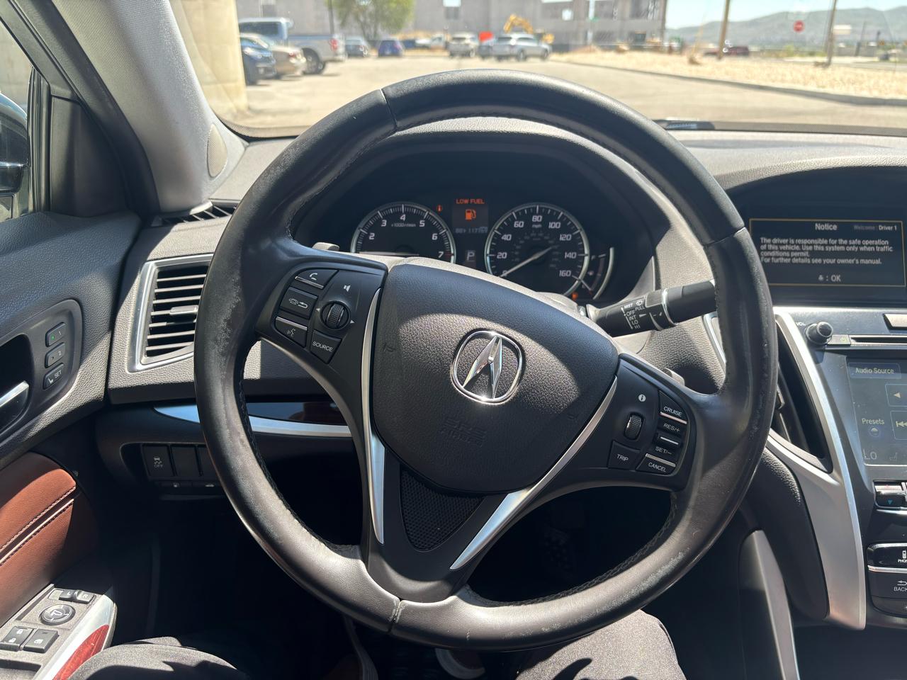 Acura TLX 4dr Sdn FWD 2015