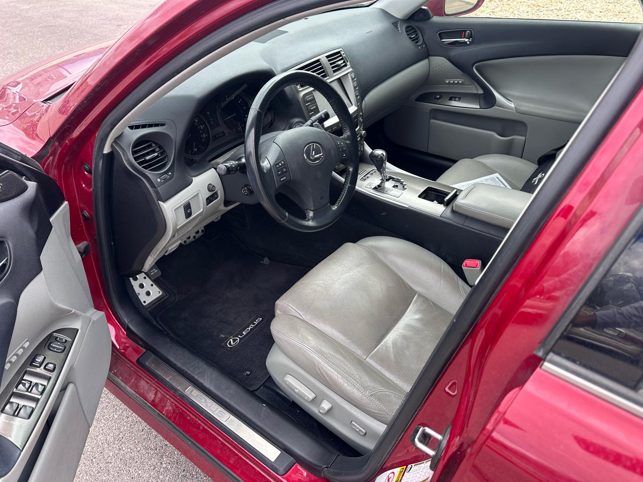 Lexus IS 350 4dr Sport Sdn Auto 2006