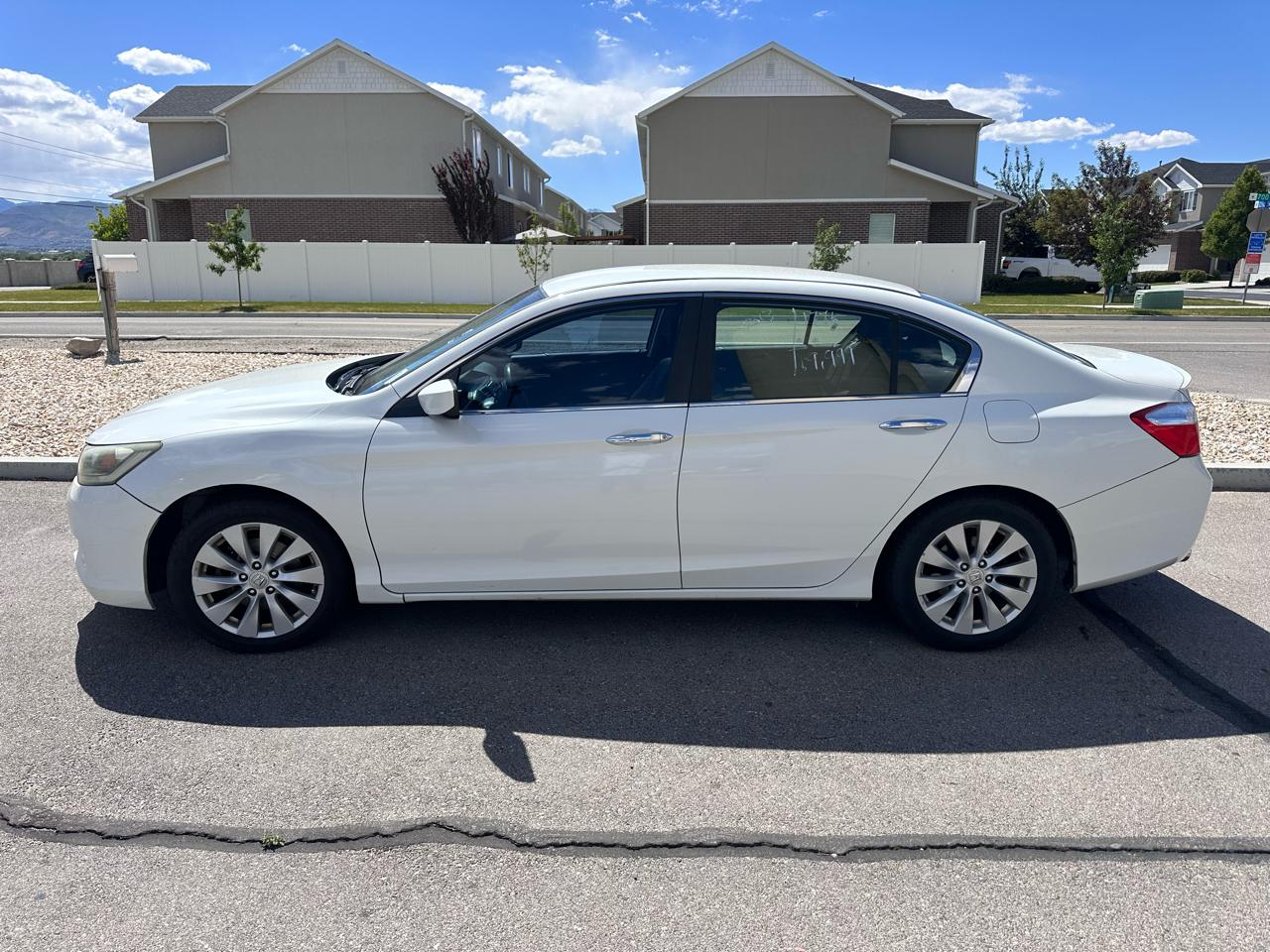 Honda Accord Sdn 4dr I4 CVT Sport 2013