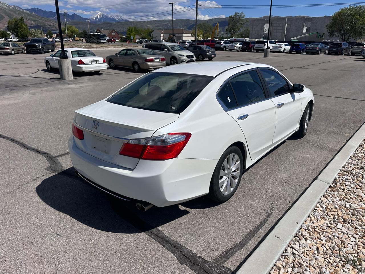 Honda Accord Sdn 4dr I4 CVT Sport 2013