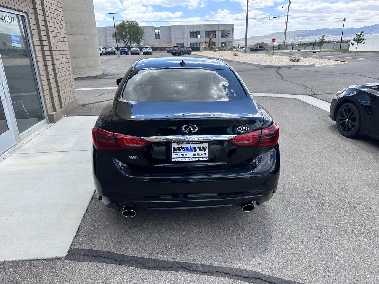 Infiniti Q50 3.0t LUXE AWD 2021