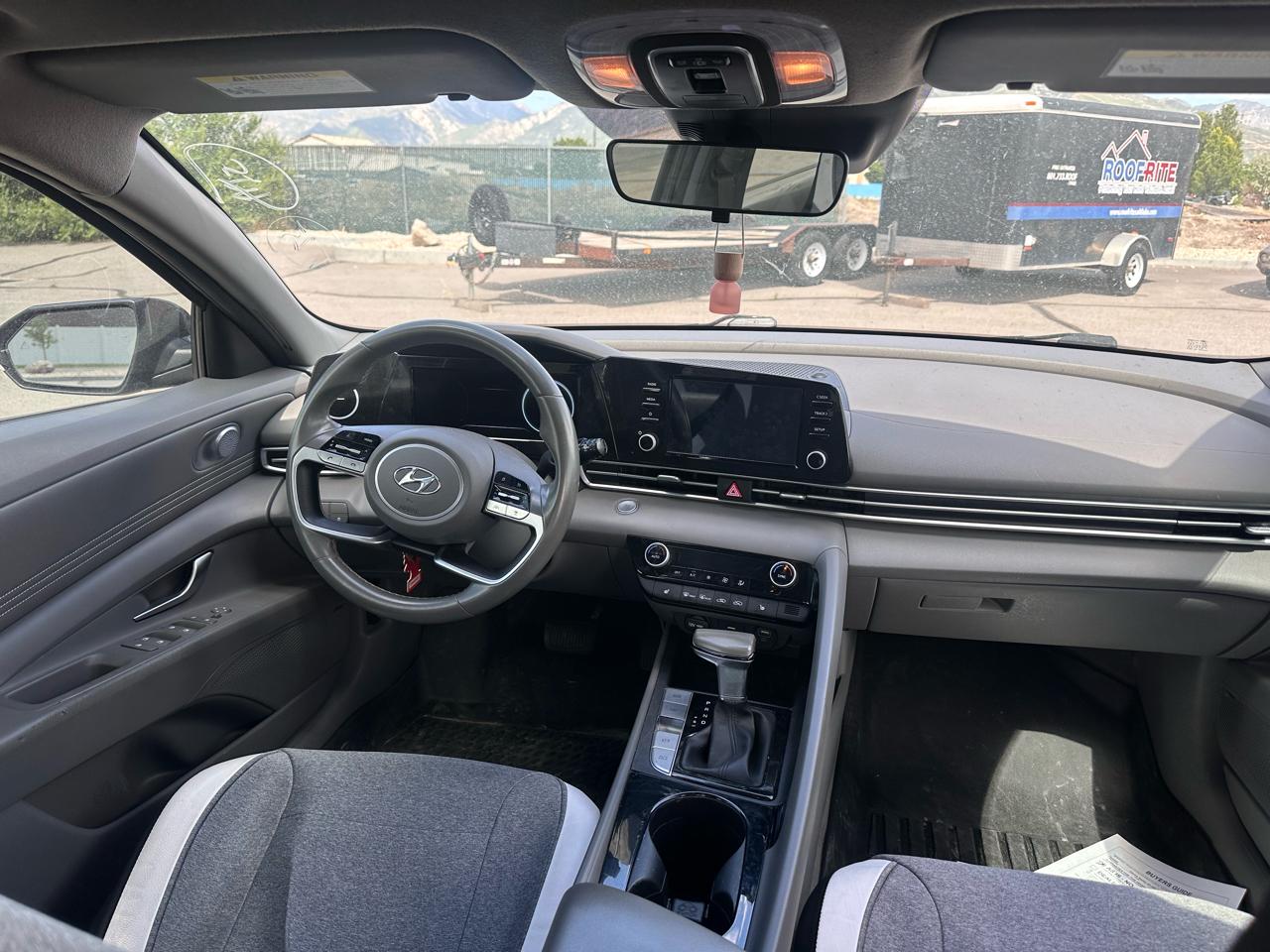 Hyundai Elantra SEL IVT *Ltd Avail* 2021