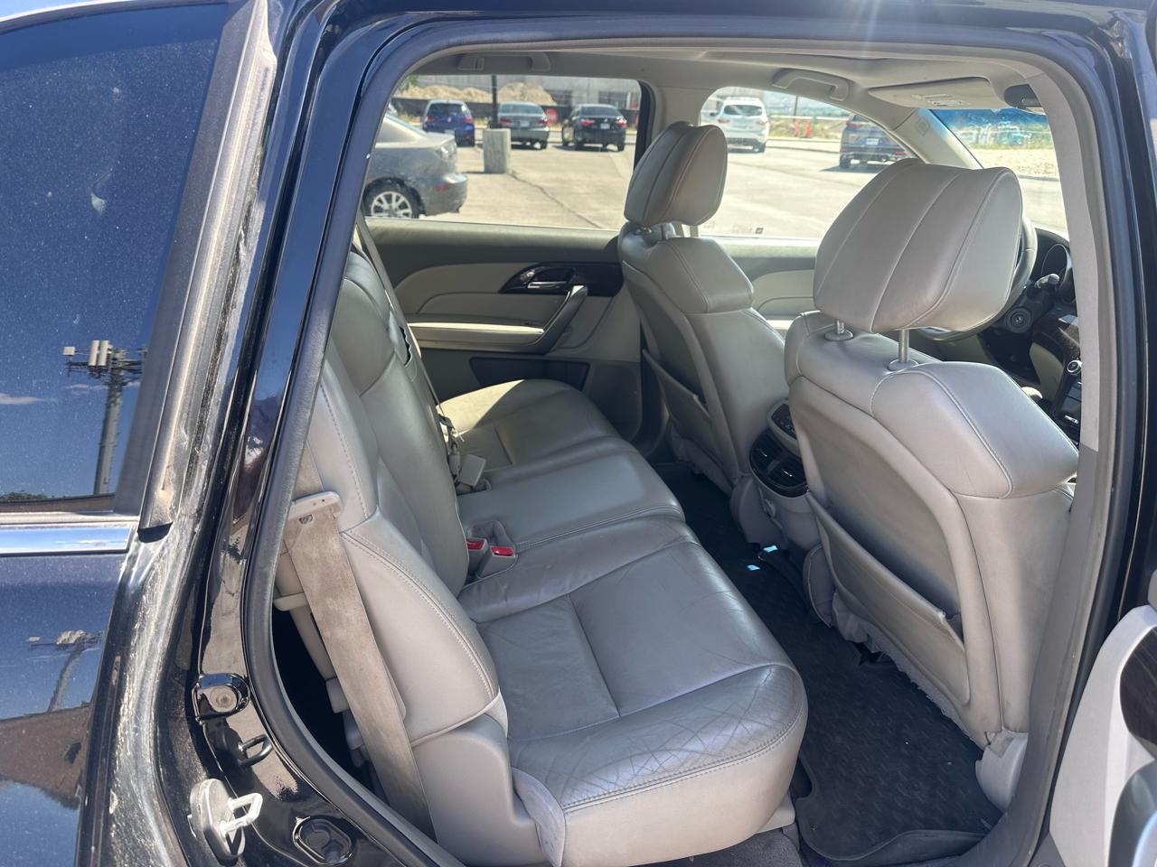 Acura MDX AWD 4dr 2010