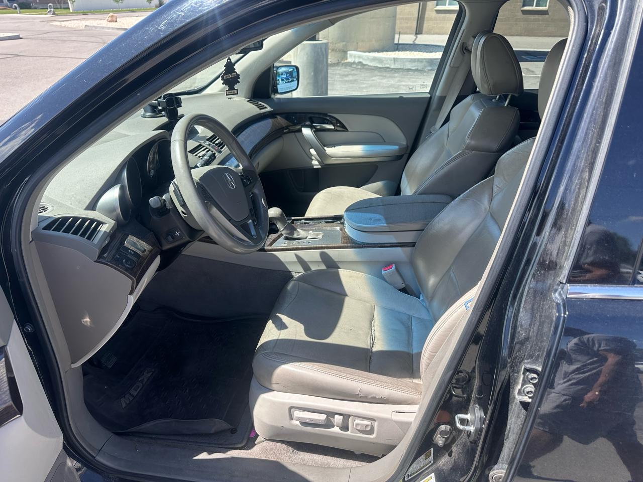 Acura MDX AWD 4dr 2010