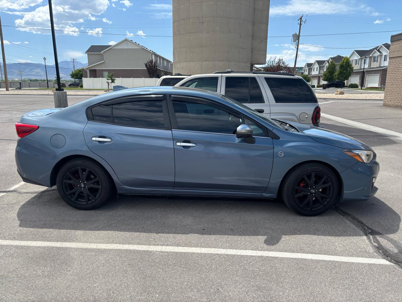 Subaru Impreza 2.0i Limited 4-door CVT 2018