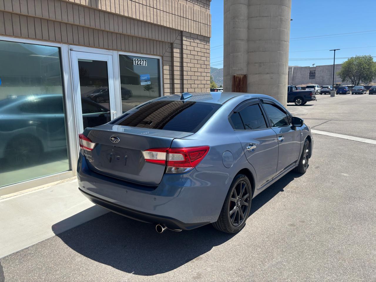 Subaru Impreza 2.0i Limited 4-door CVT 2018