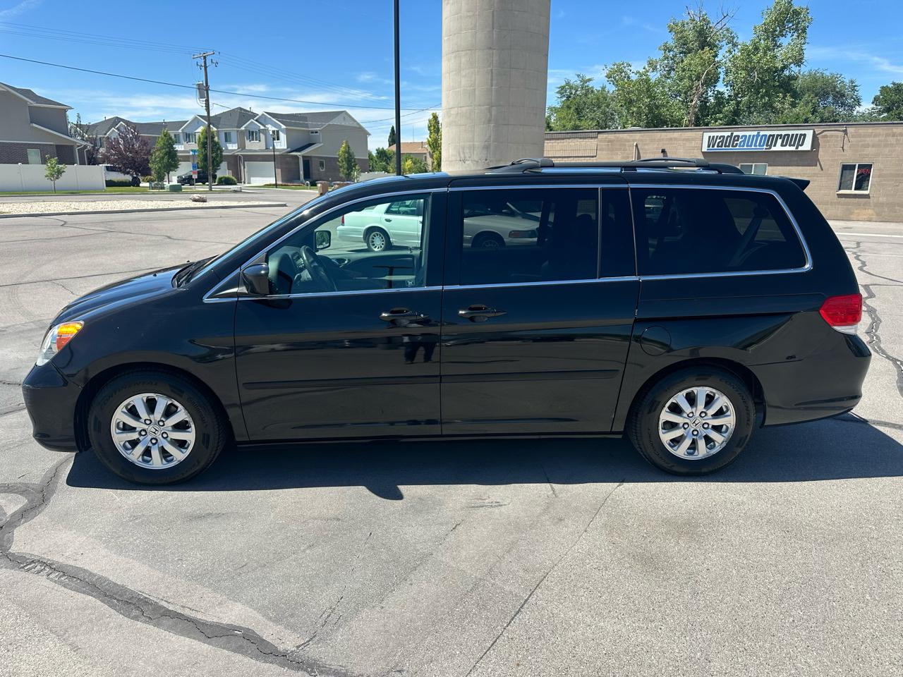 Honda Odyssey 5dr EX-L w/RES 2010