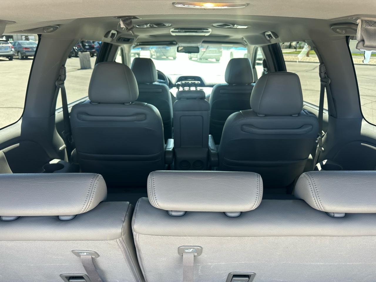 Honda Odyssey 5dr EX-L w/RES 2010