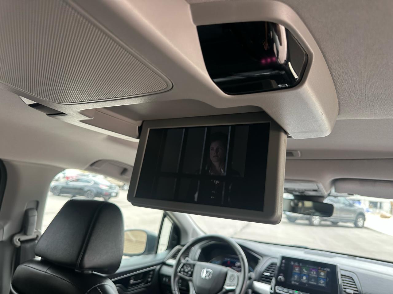 Honda Odyssey Touring Auto 2023