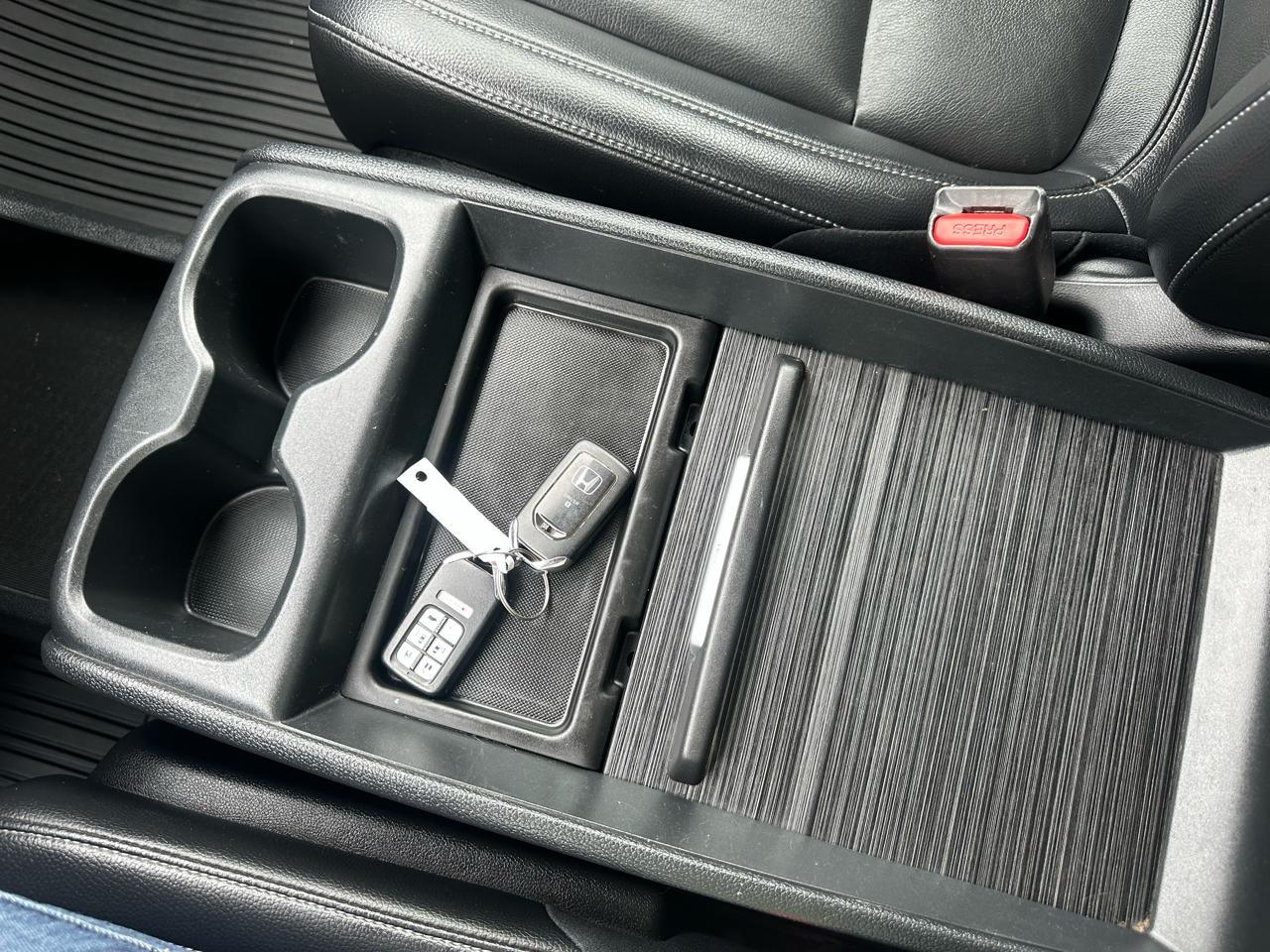 Honda Odyssey Touring Auto 2023
