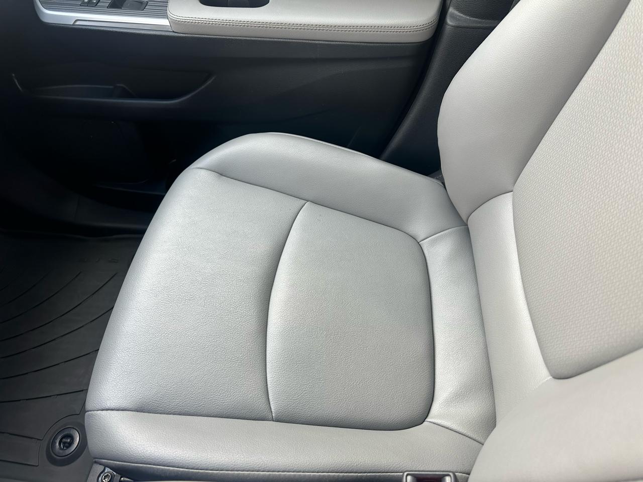 Toyota Sienna XLE AWD 7-Passenger (Natl) 2025