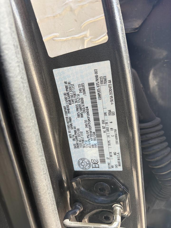 Ford F-150 4WD SuperCrew 139" XLT 2016