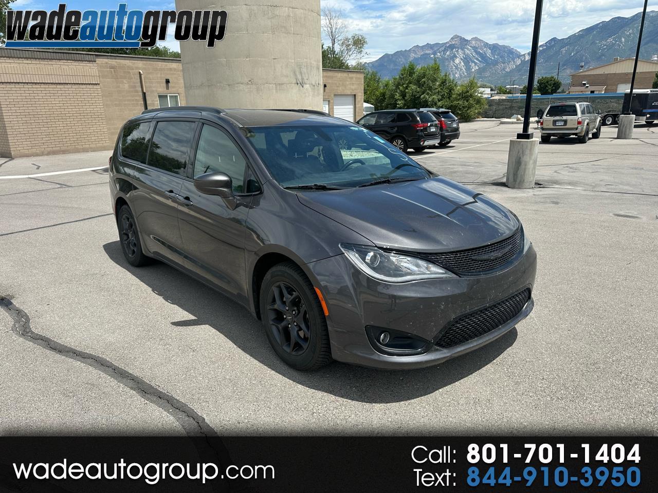 Chrysler Pacifica Touring L Plus FWD 2019