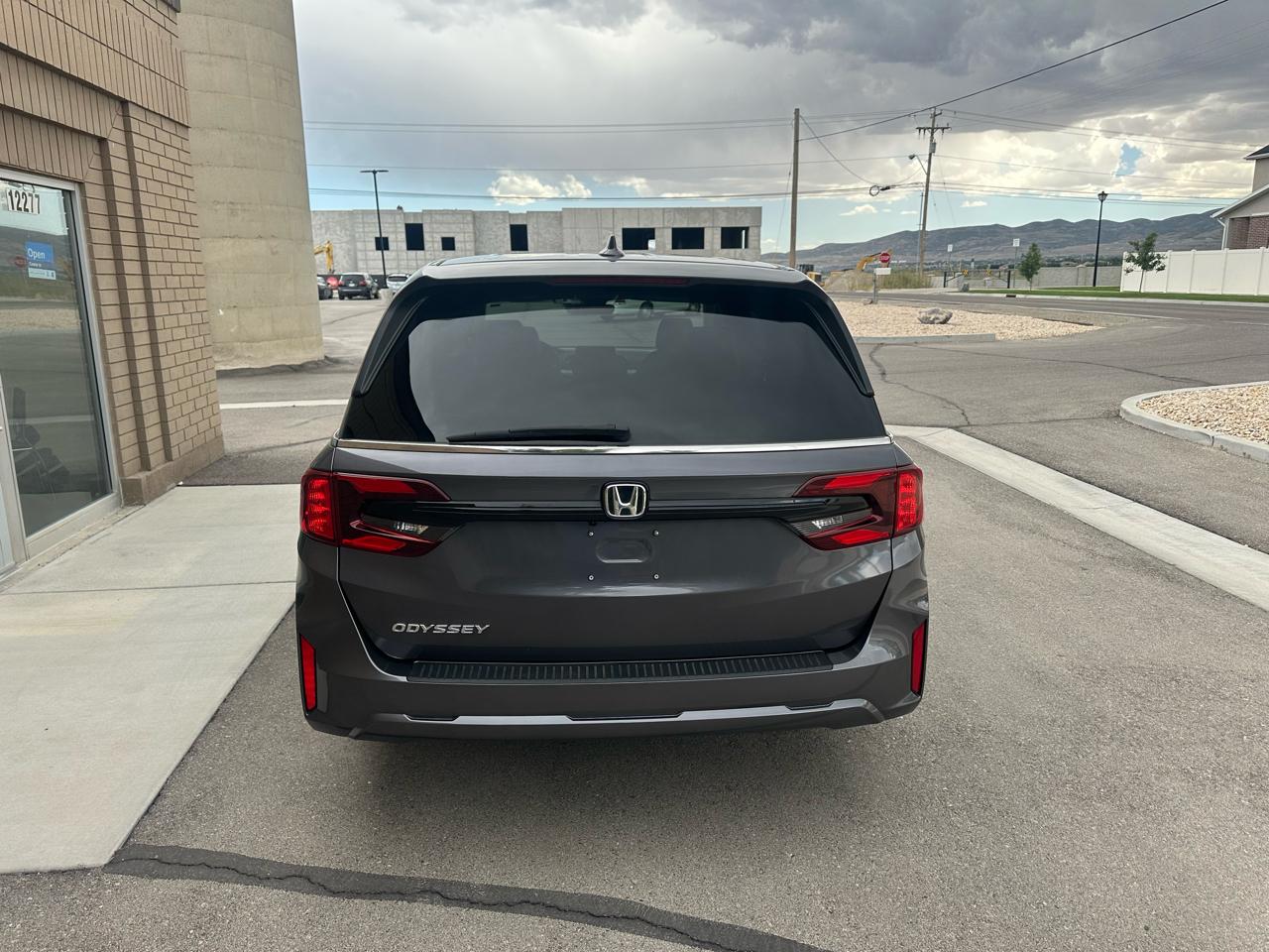 Honda Odyssey EX-L Auto 2025