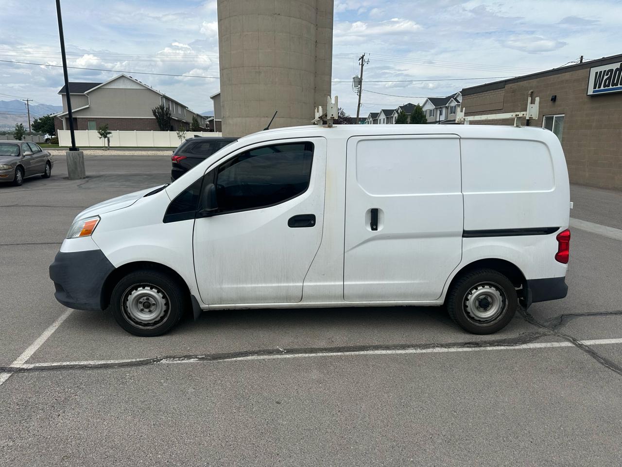 Nissan NV200 Compact Cargo I4 S 2017