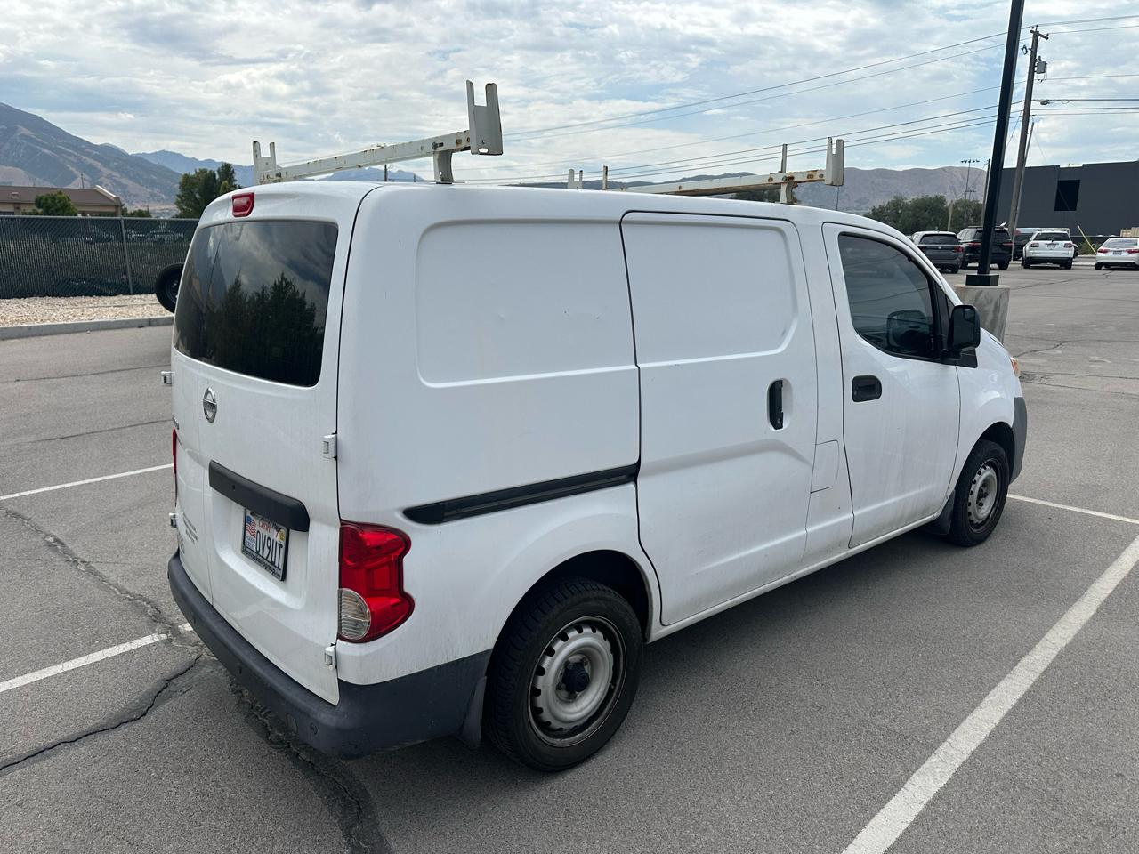 Nissan NV200 Compact Cargo I4 S 2017