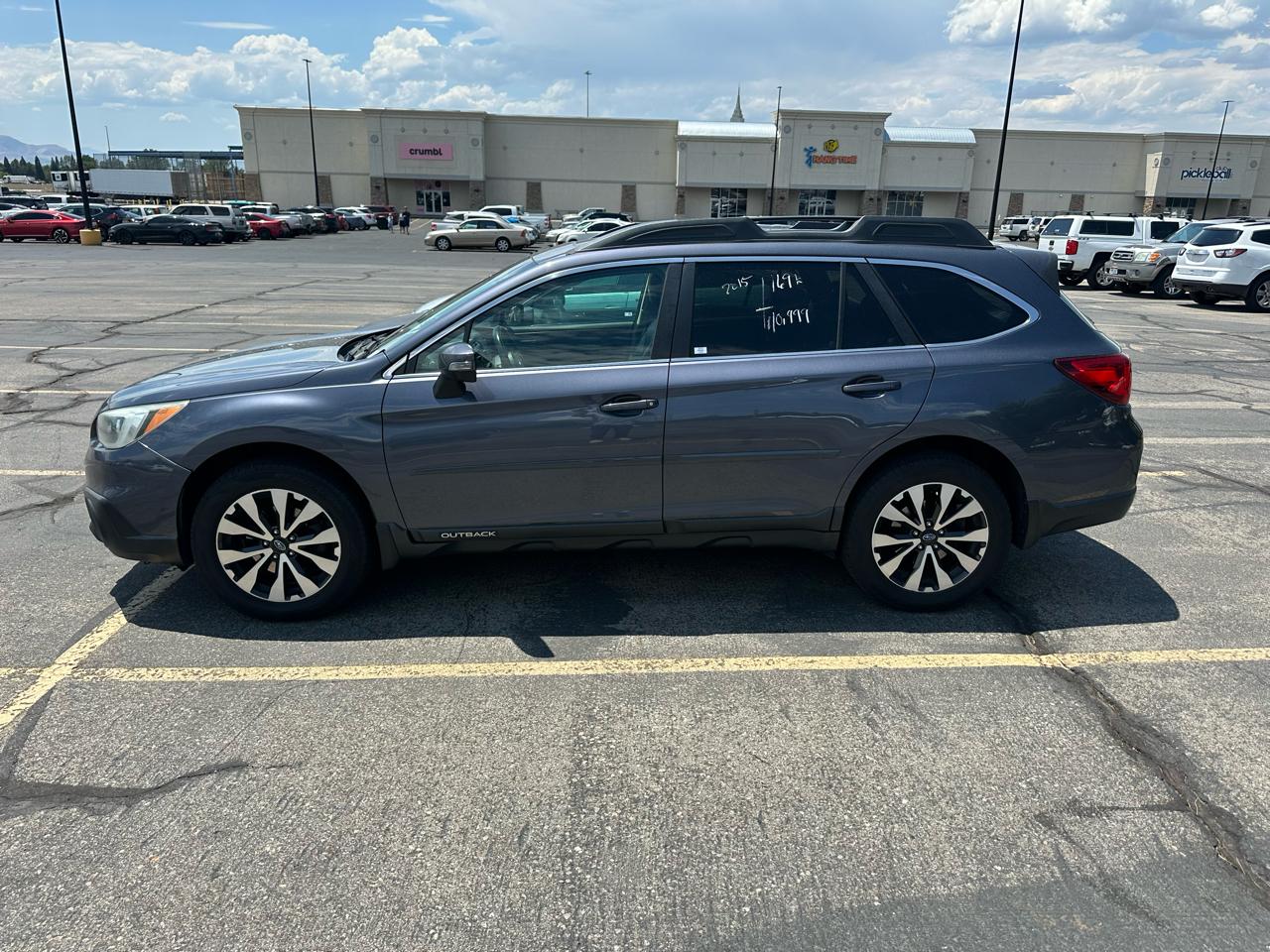 Subaru Outback 4dr Wgn 2.5i Limited PZEV 2015
