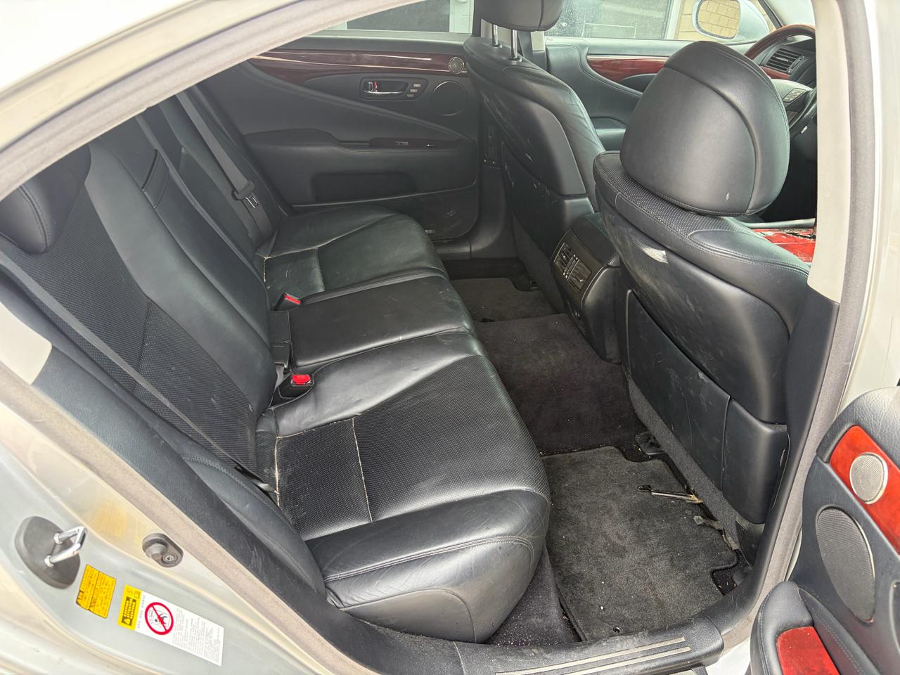 Lexus LS 460 4dr Sdn 2007