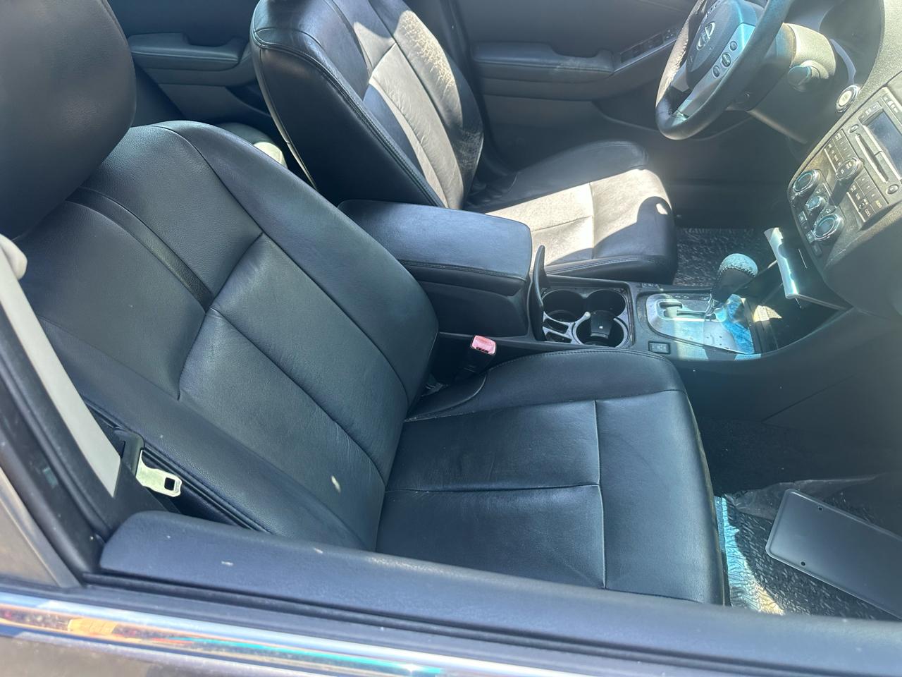 Nissan Altima 4dr Sdn I4 CVT 2.5 SL 2009