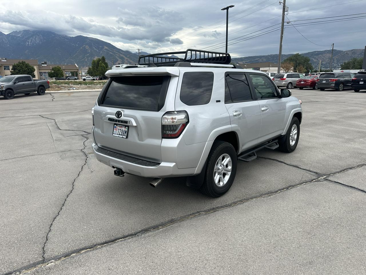 Toyota 4Runner SR5 4WD (Natl) 2021