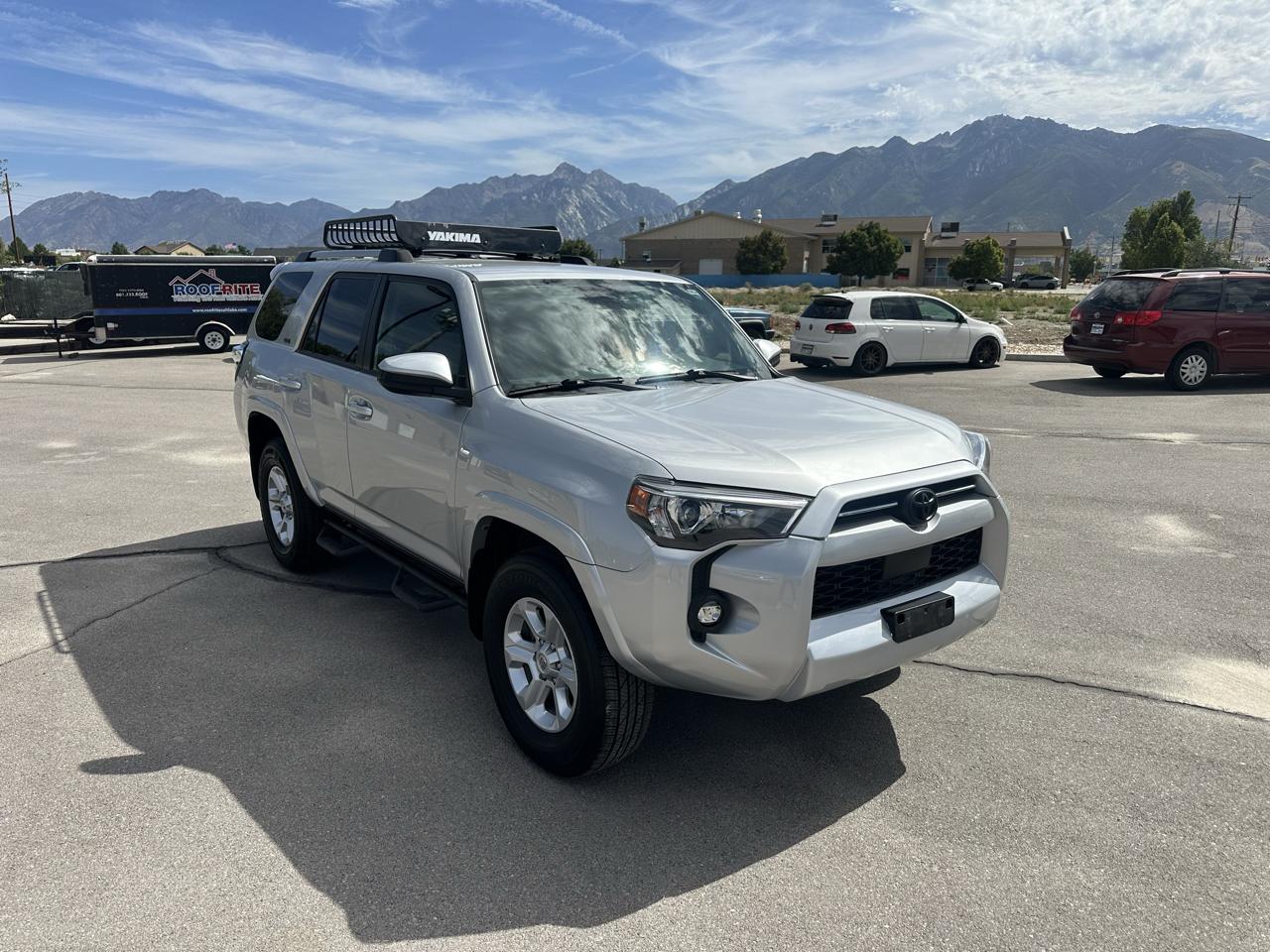 Toyota 4Runner SR5 4WD (Natl) 2021