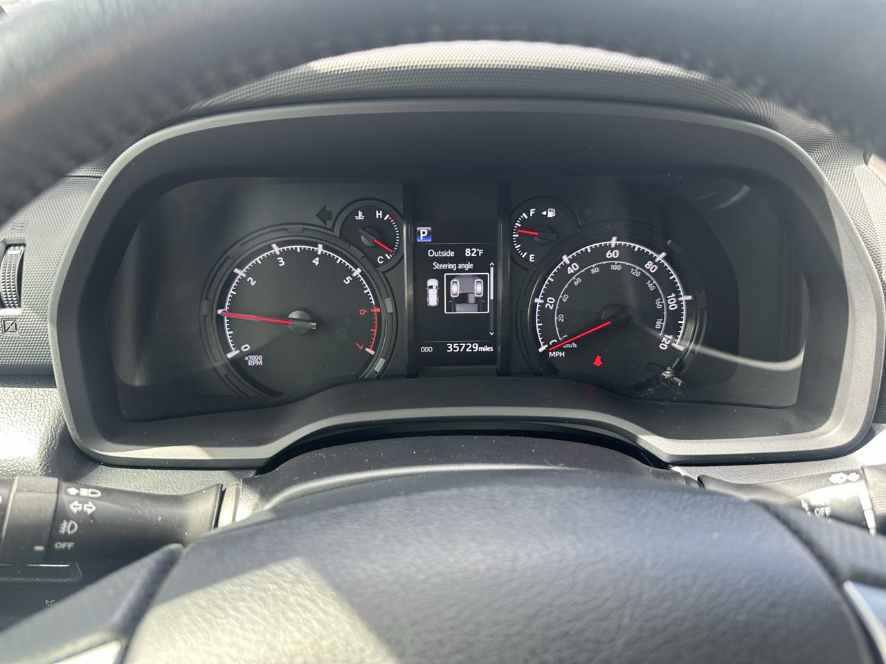 Toyota 4Runner SR5 4WD (Natl) 2021