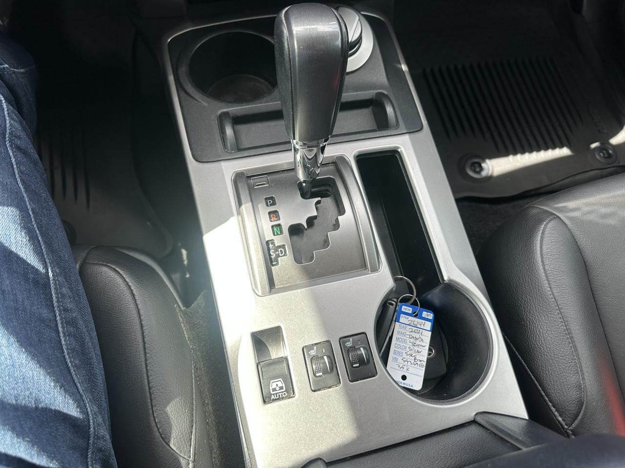 Toyota 4Runner SR5 4WD (Natl) 2021