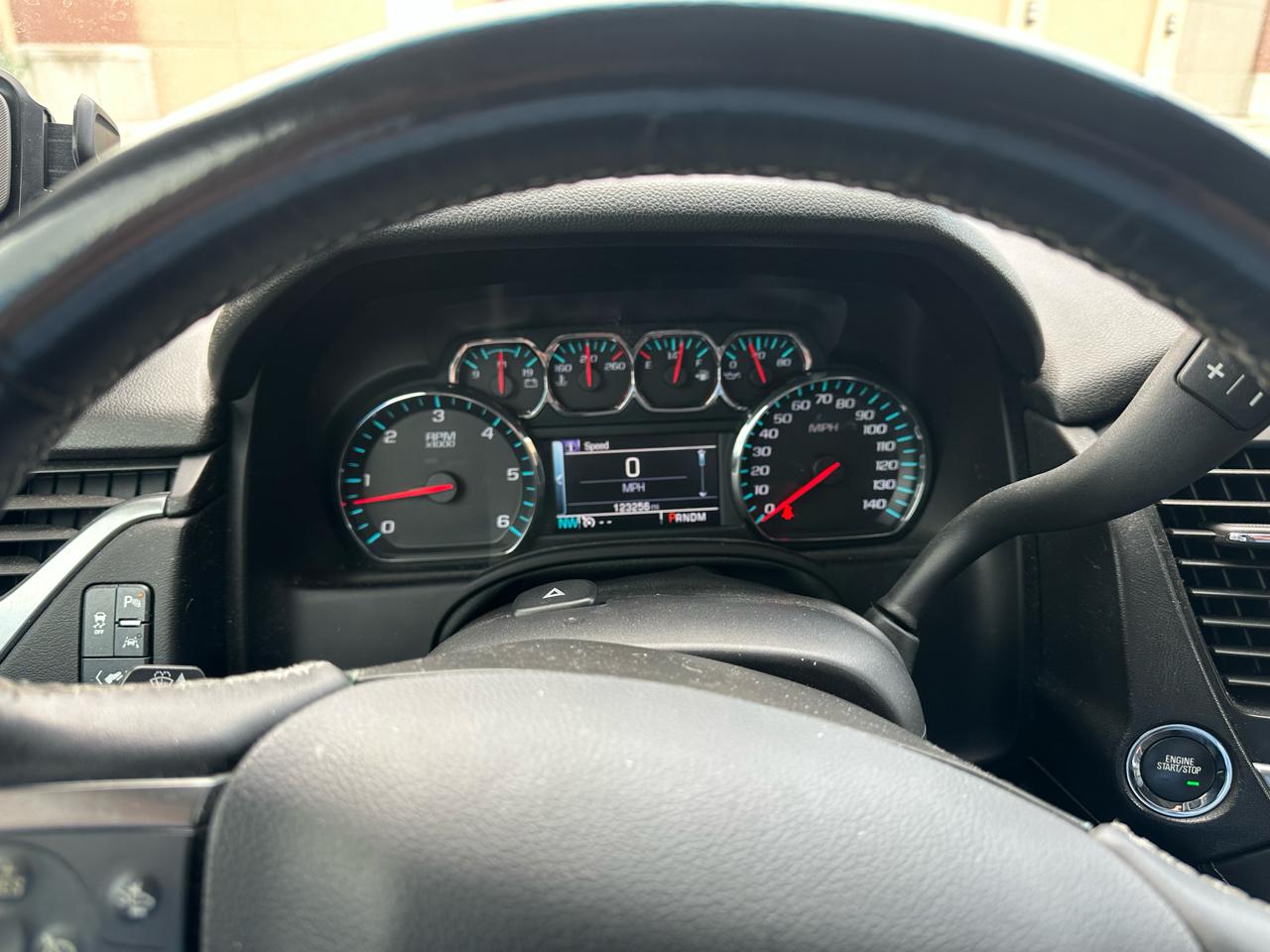 Chevrolet Tahoe 4WD 4dr LT 2016