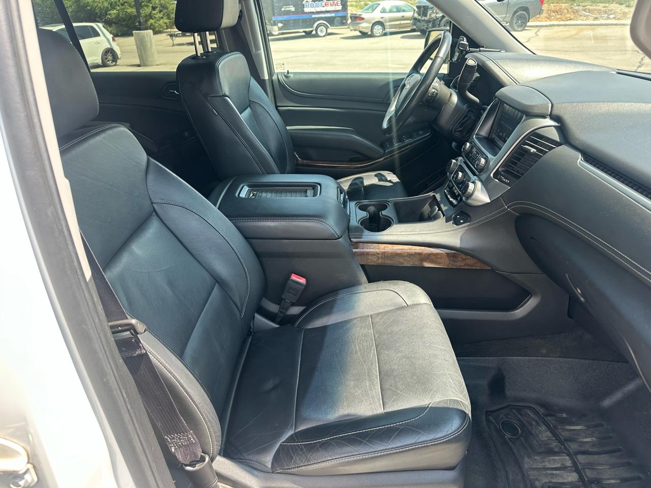 Chevrolet Tahoe 4WD 4dr LT 2016