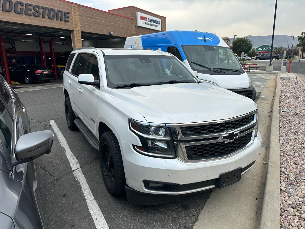 Chevrolet Tahoe 4WD 4dr LT 2016