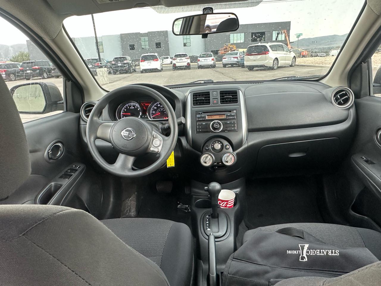 Nissan Versa 4dr Sdn CVT 1.6 SV 2012