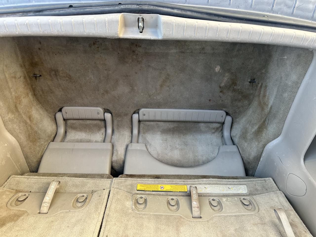 Toyota Sienna 5dr 7-Pass Van V6 LE FWD (Natl) 2008