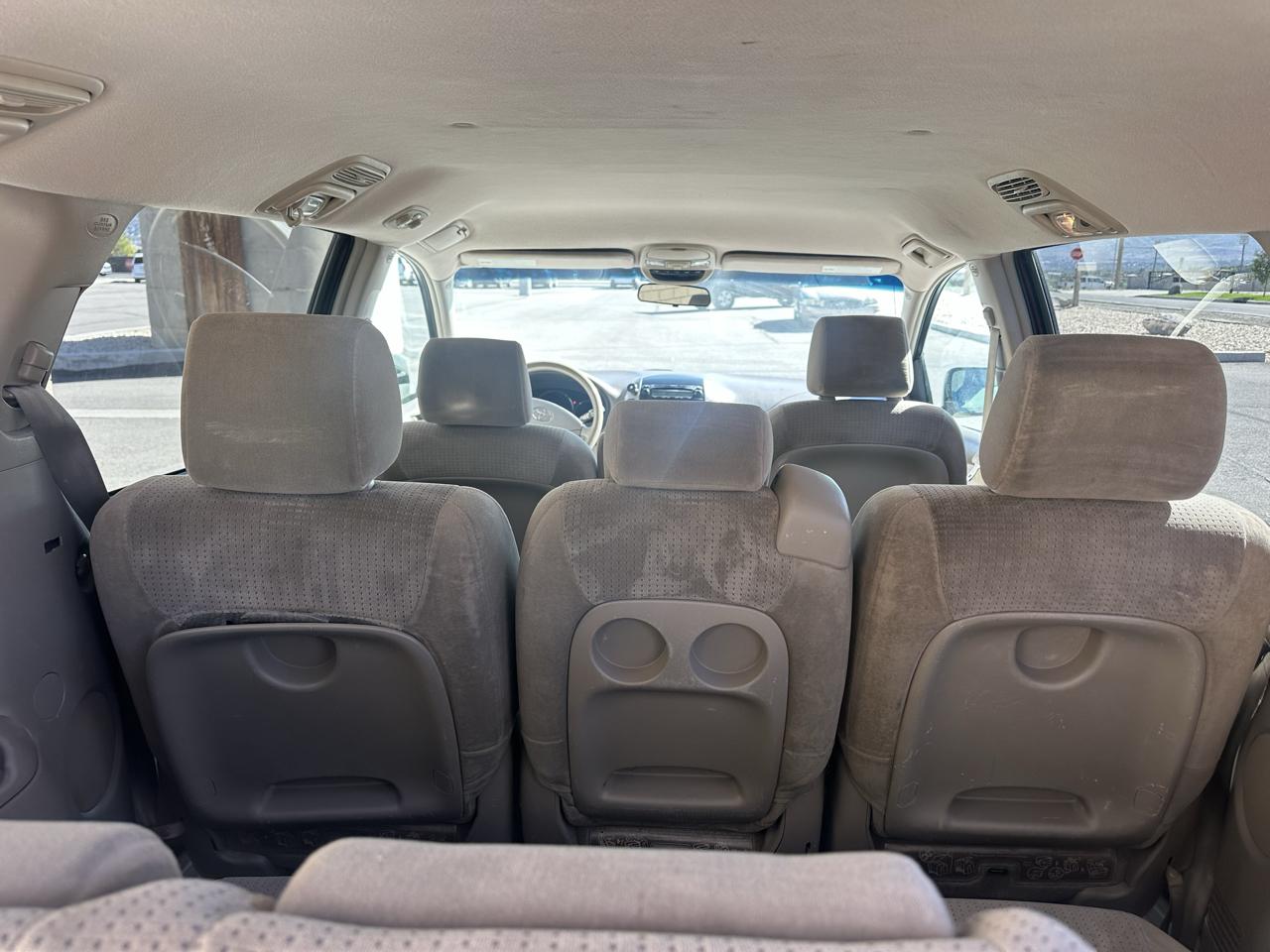 Toyota Sienna 5dr 7-Pass Van V6 LE FWD (Natl) 2008