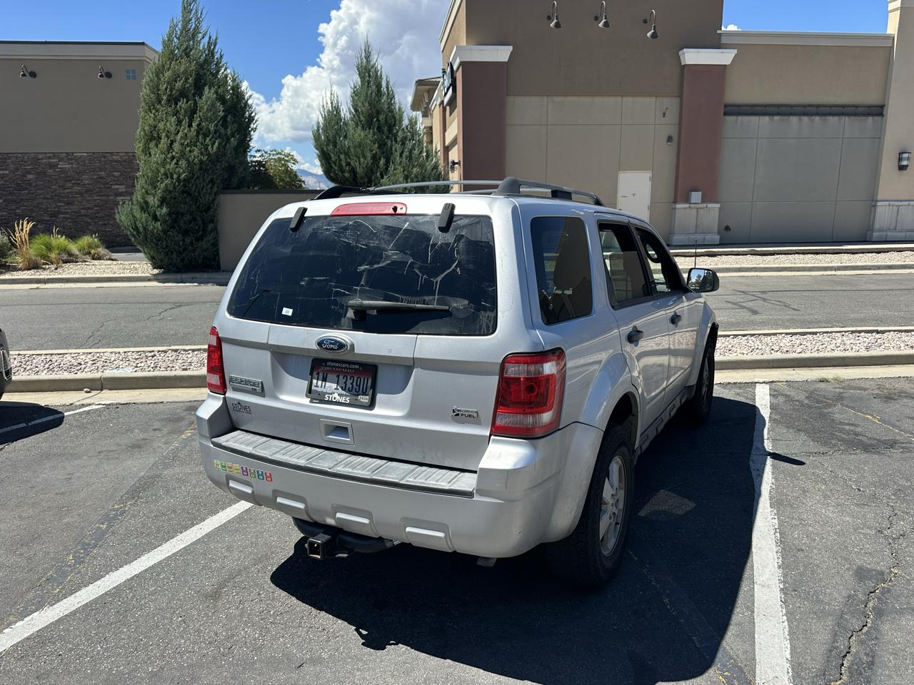 Ford Escape FWD 4dr XLT 2011