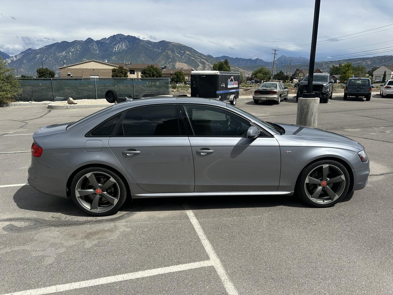 Audi A4 4dr Sdn Auto quattro 2.0T Premium Plus 2015