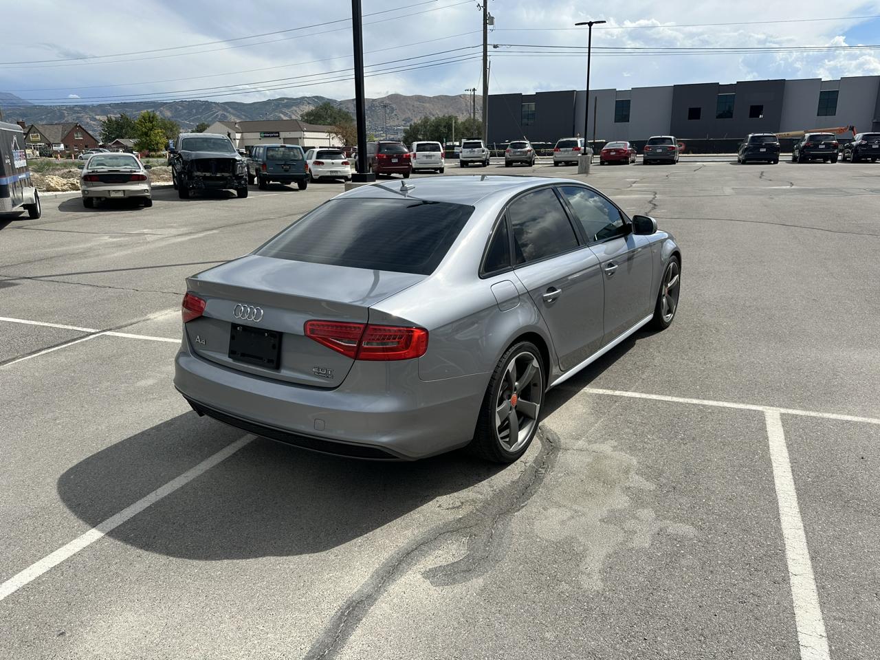 Audi A4 4dr Sdn Auto quattro 2.0T Premium Plus 2015