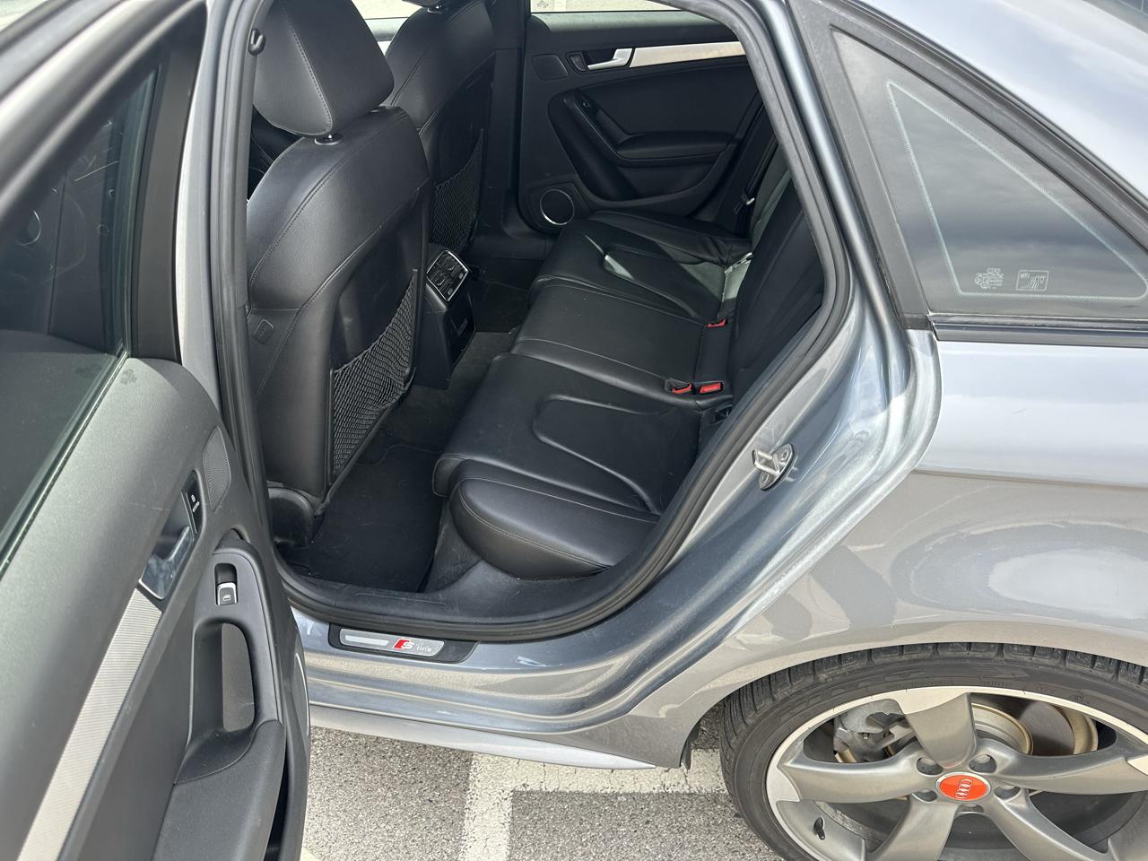 Audi A4 4dr Sdn Auto quattro 2.0T Premium Plus 2015