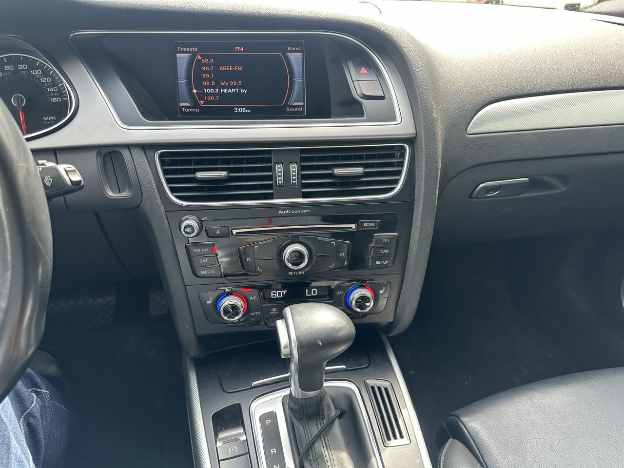 Audi A4 4dr Sdn Auto quattro 2.0T Premium Plus 2015