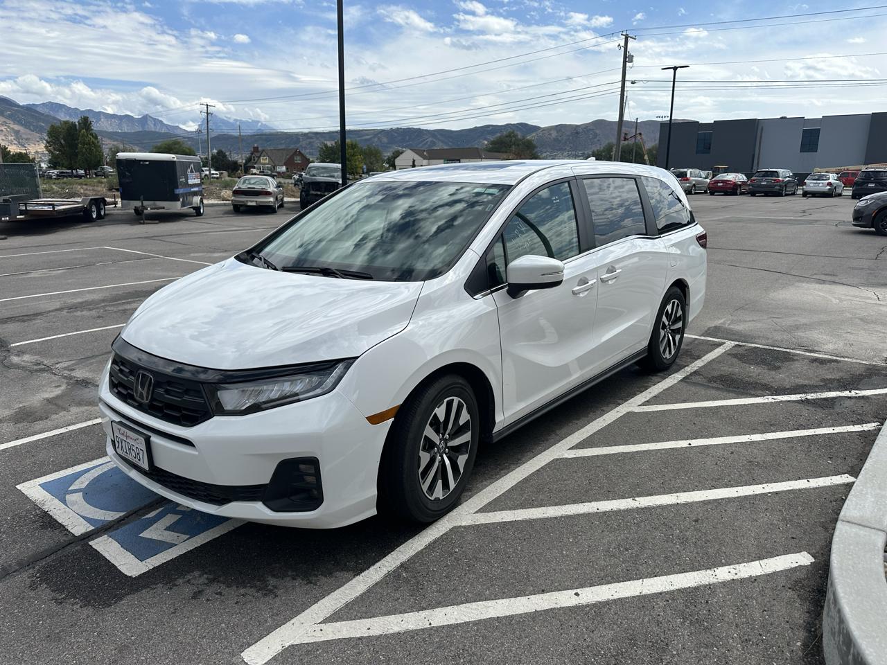 Honda Odyssey EX-L Auto 2026